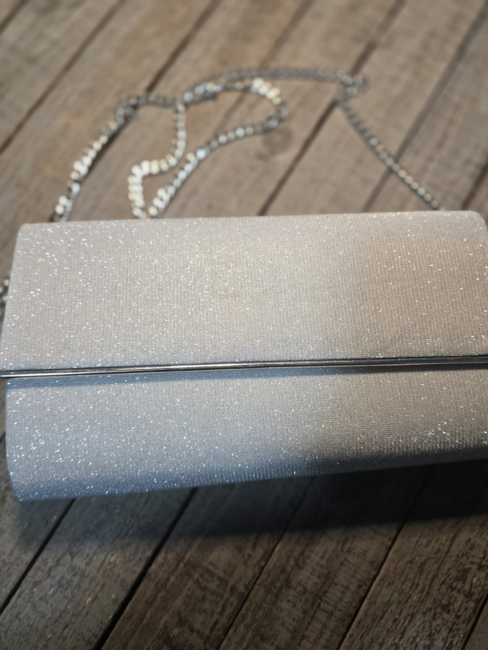 Elegant Silver Glitter Evening Clutch with Chain Strap